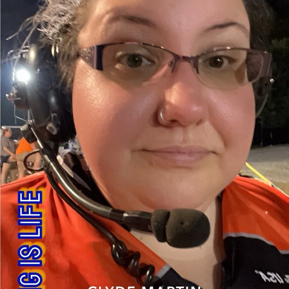 Meet your Posher, Kristin - Picture 4 of 4